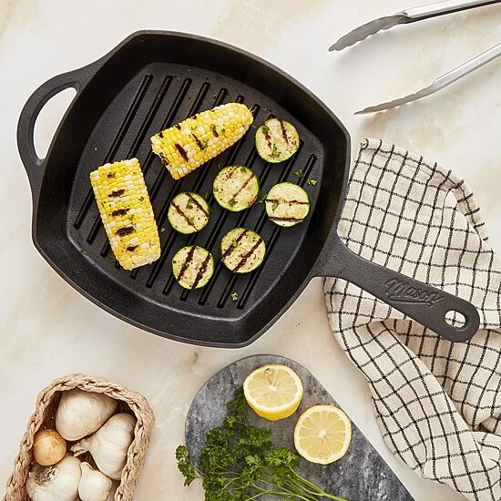 Mason Craft And More Square With Assist Handles 10 1/4 Inch Cast Iron Grill Pan