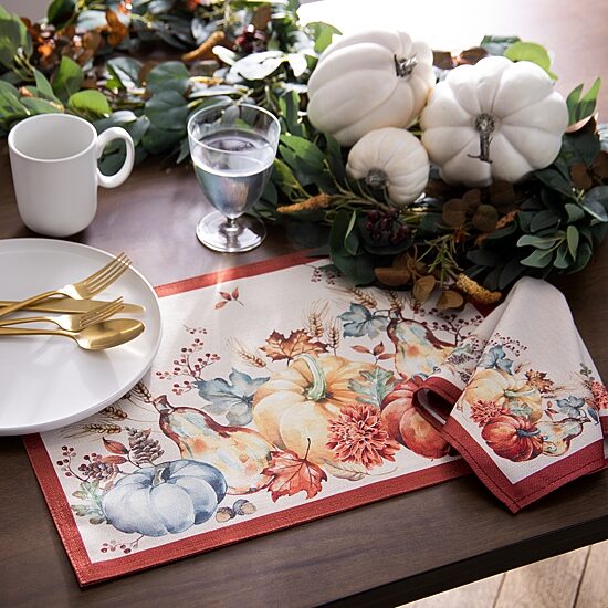 Threadmade Botanical Harvest Pumpkin 4-pc. Napkins