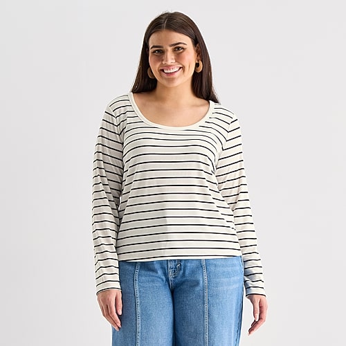 a.n.a Womens Plus Scoop Neck Long Sleeve T-Shirt, 2x, White