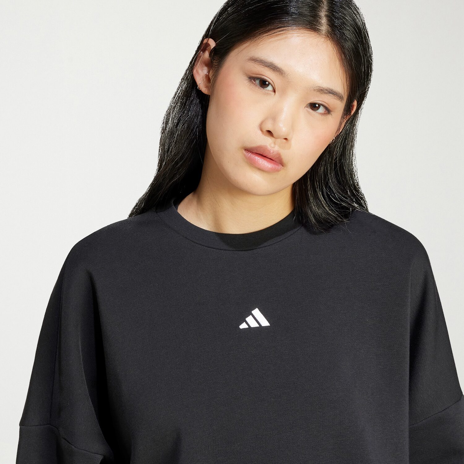 adidas Womens Crew Neck Long Sleeve Sweatshirt