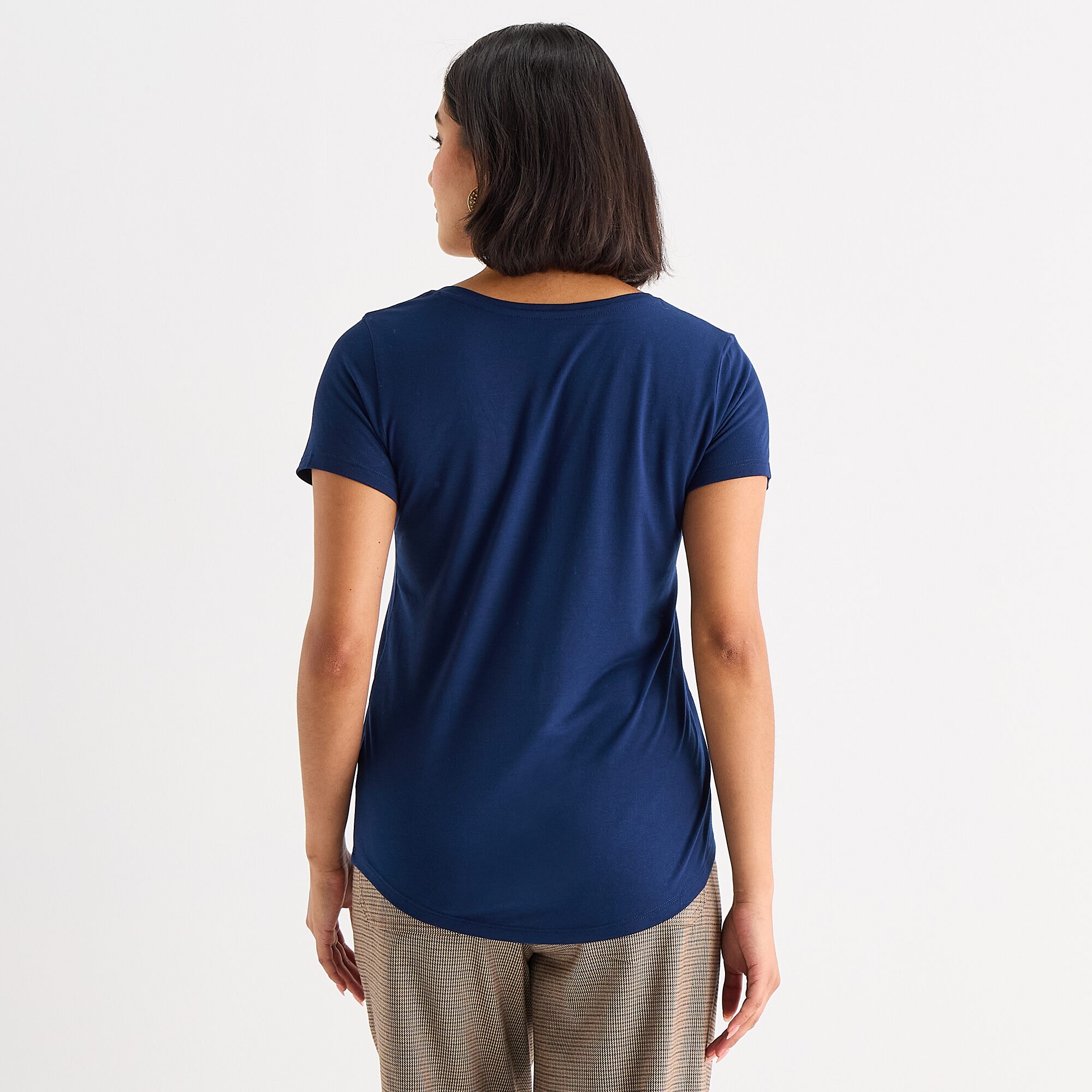 a.n.a Womens Scoop Neck Short Sleeve T-Shirt