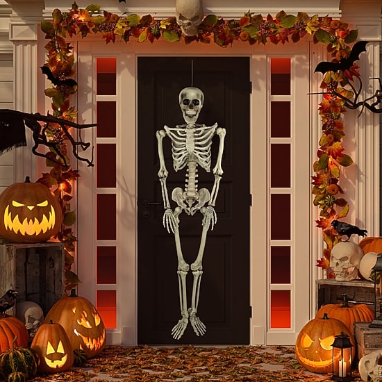 Northlight 5' Life Size Skeleton Halloween Yard Art