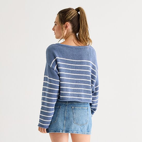 Arizona Juniors Womens Boat Neck Long Sleeve Striped Pullover Sweater