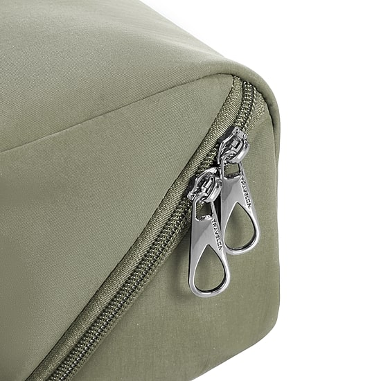 Travelon 180 Degree Travel Toiletry Case