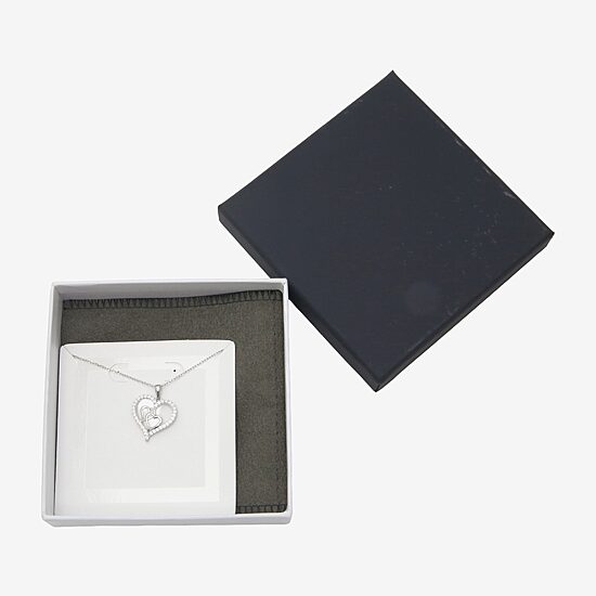 Diamonart Womens White Cubic Zirconia Sterling Silver Heart 18 Inch Pendant Necklace