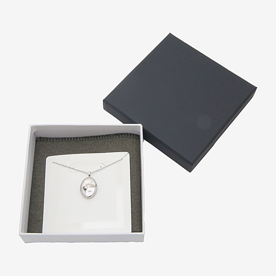 "Mom" Womens Sterling Silver 18 Inch Locket Necklace