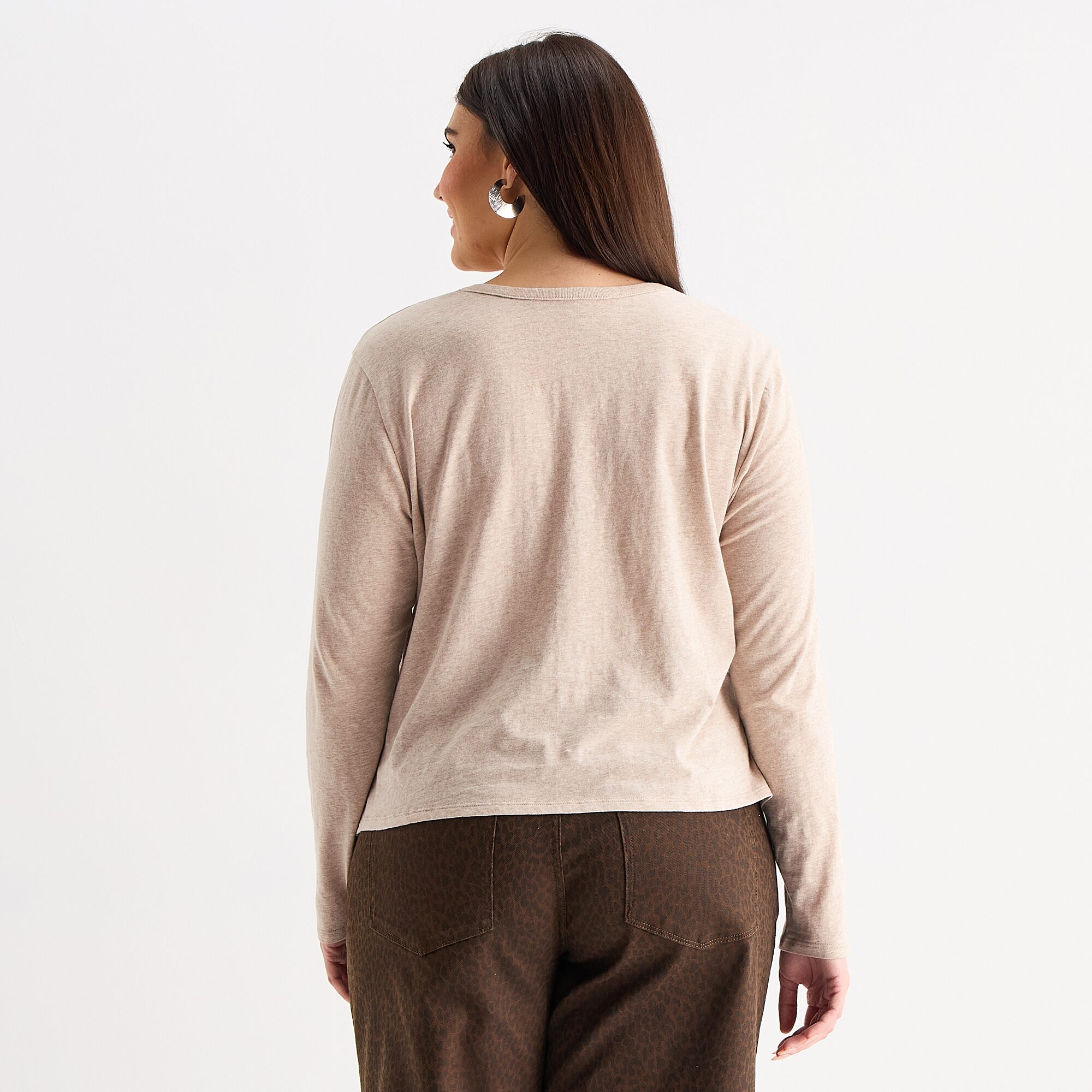 a.n.a Womens Plus Y Neck Long Sleeve T-Shirt