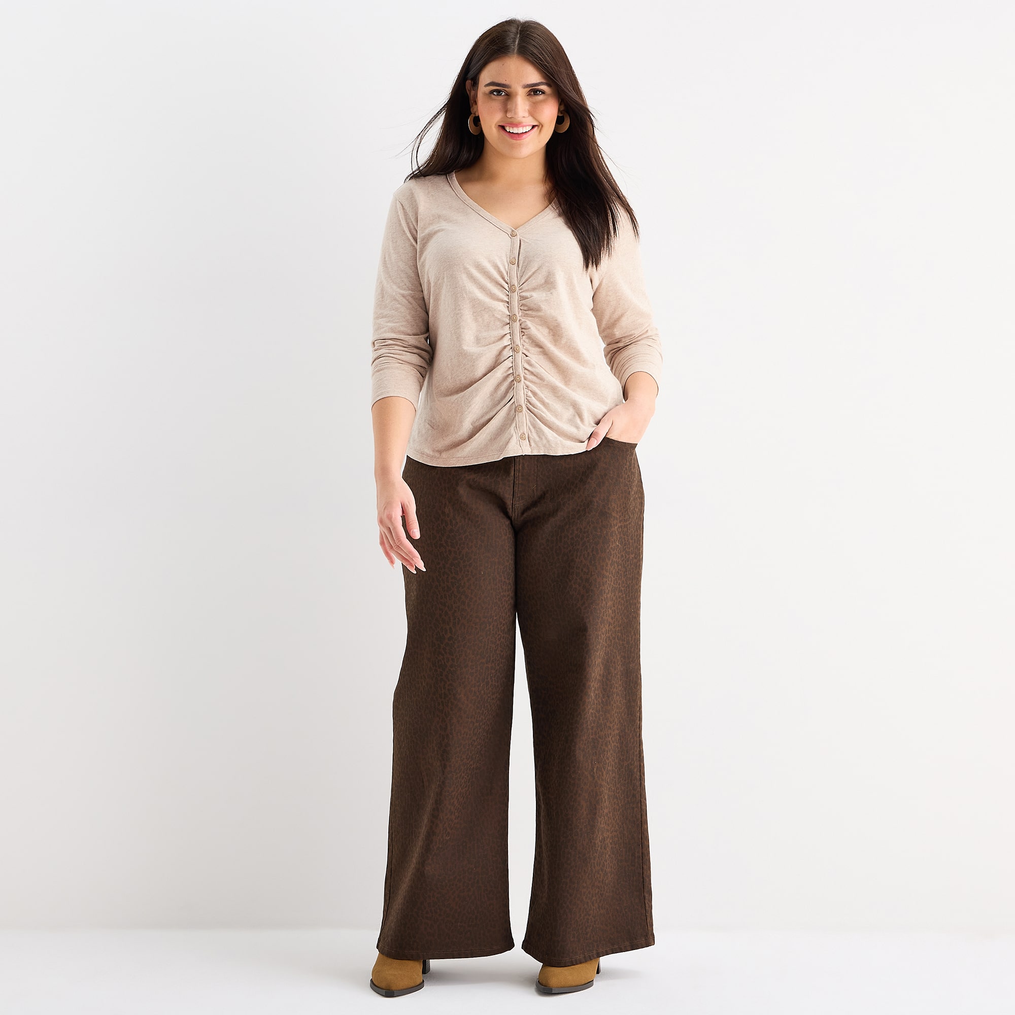 a.n.a Womens Plus Y Neck Long Sleeve T-Shirt
