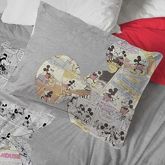 Disney Collection Mickey Mouse Oh Gosh Complete Bedding Set with Sheets