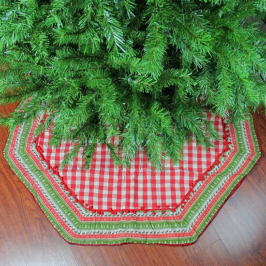 Northlight Buffalo Plaid Indoor Tree Skirt