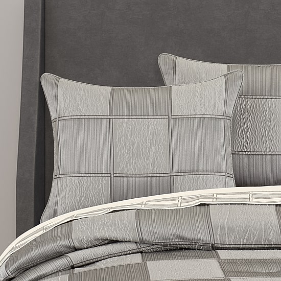 Queen Street Benton 4-pc. Jacquard Extra Weight Comforter Set