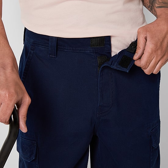 St. John's Bay Dexterity Mens 10" Adaptive Stretch Fabric Adjustable Features Easy-on + Easy-off Cargo Short