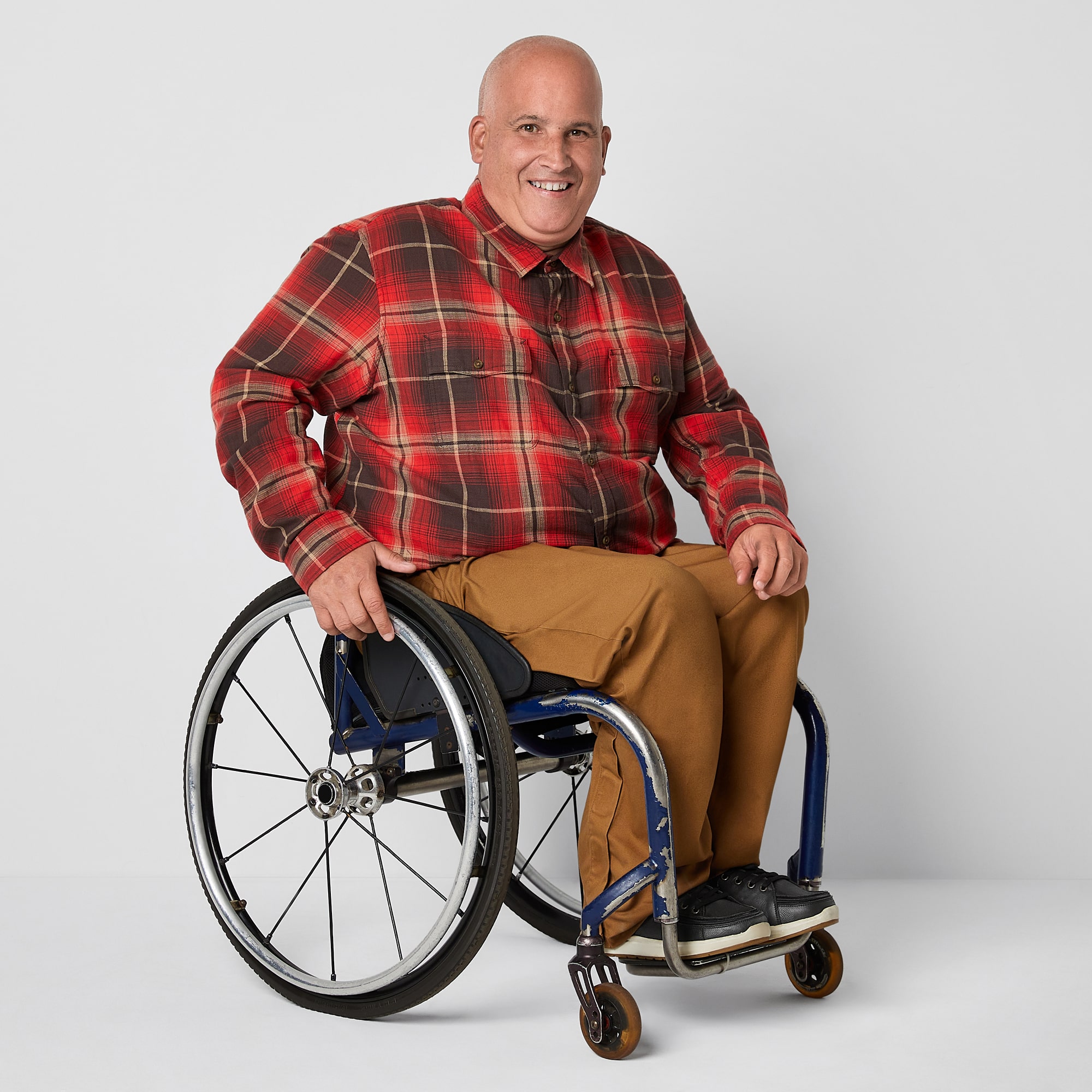 mutual weave Adaptive Mens Big and Tall Easy-on + Easy-off Seated Wear Adaptive Relaxed Fit Flat Front Pants