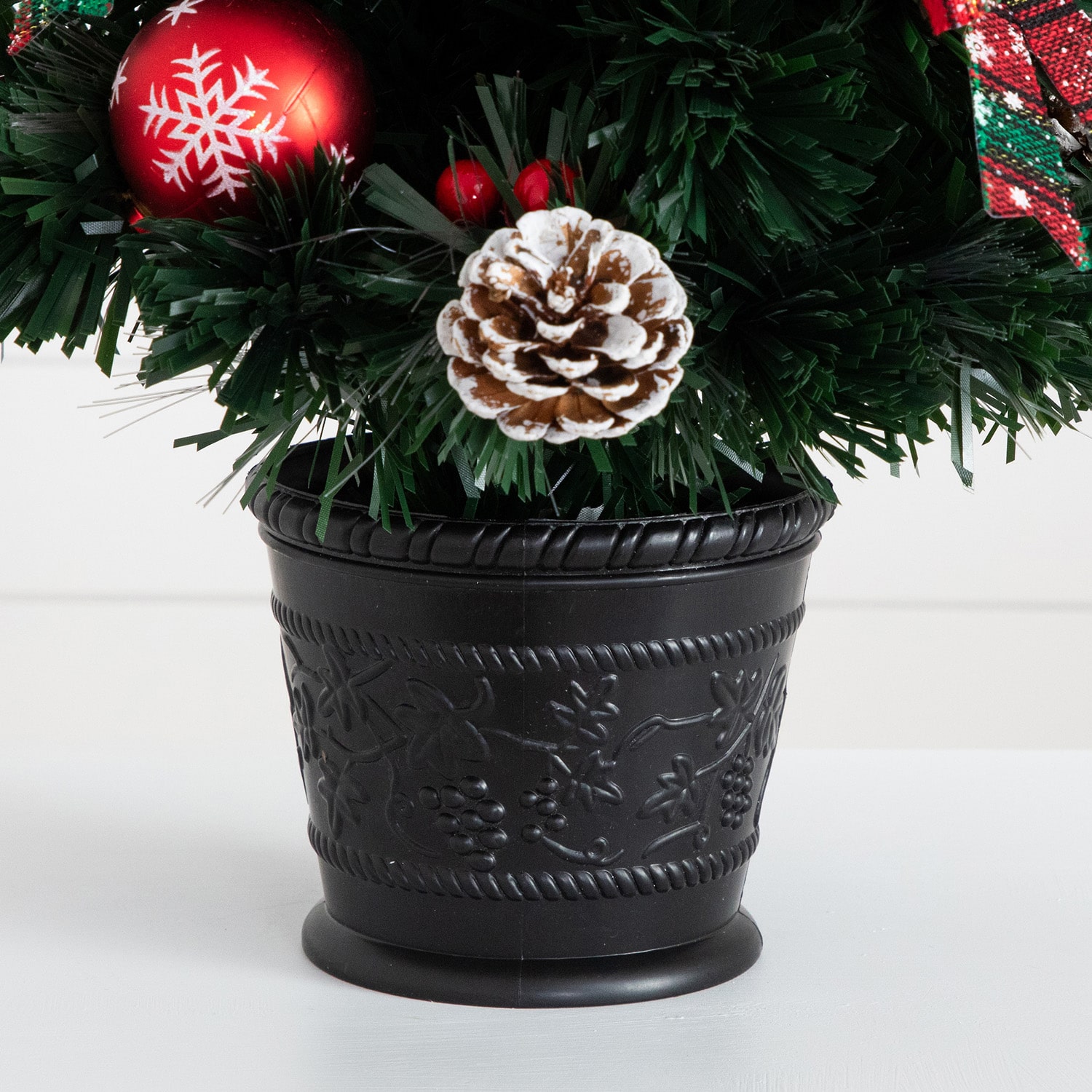 Nearly Natural Pre-Lit Fiber Optic Cosmopolitan Star Topped Artificial  With Decorative Planter 2 Foot Pre-Lit Potted Fir Christmas Tree