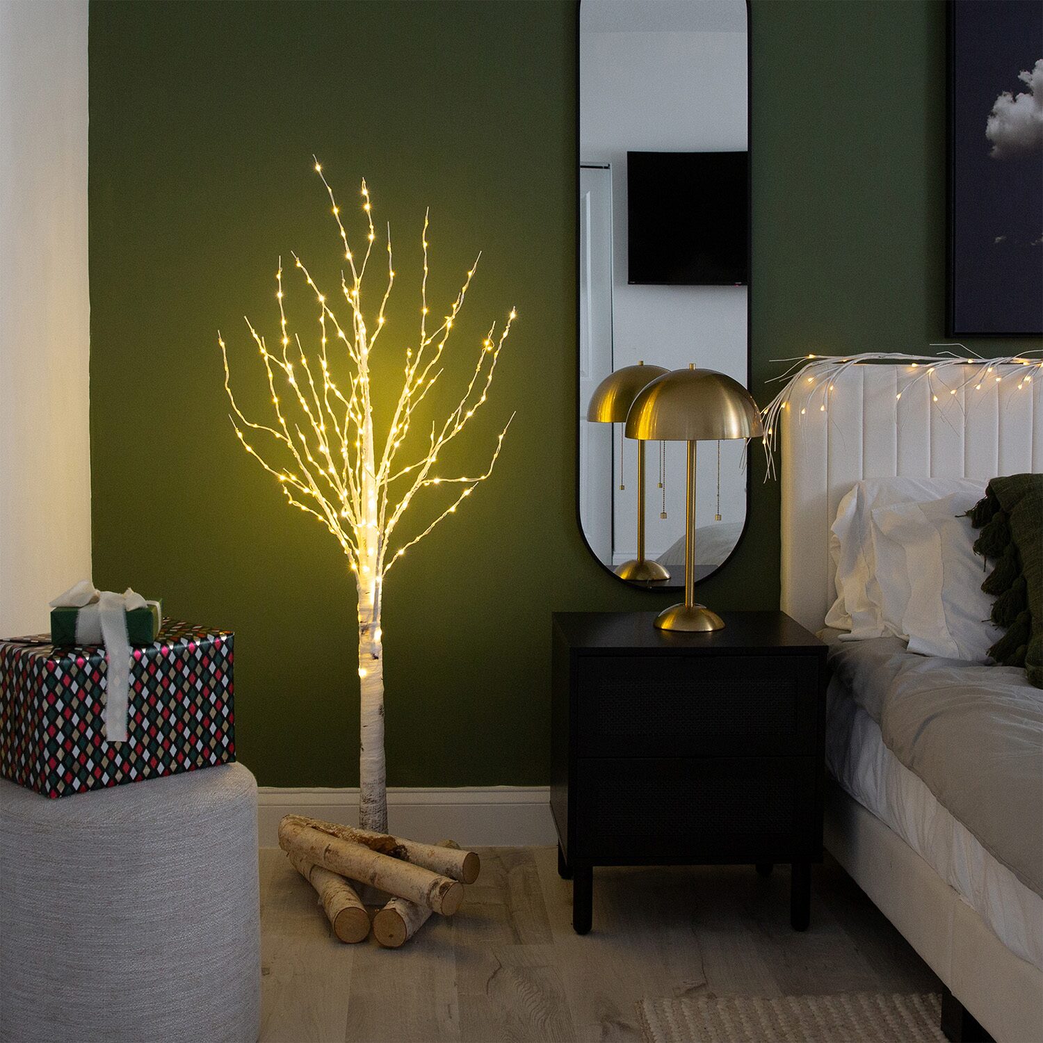 Nearly Natural 5ft Pre-Lit Artificial White Birch With 240 Warm White Led Lights 5 Foot Pre-Lit Birch Christmas Tree