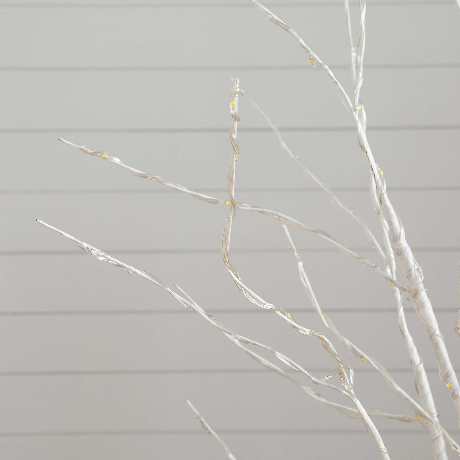 Nearly Natural 5ft Pre-Lit Artificial White Birch With 240 Warm White Led Lights 5 Foot Pre-Lit Birch Christmas Tree