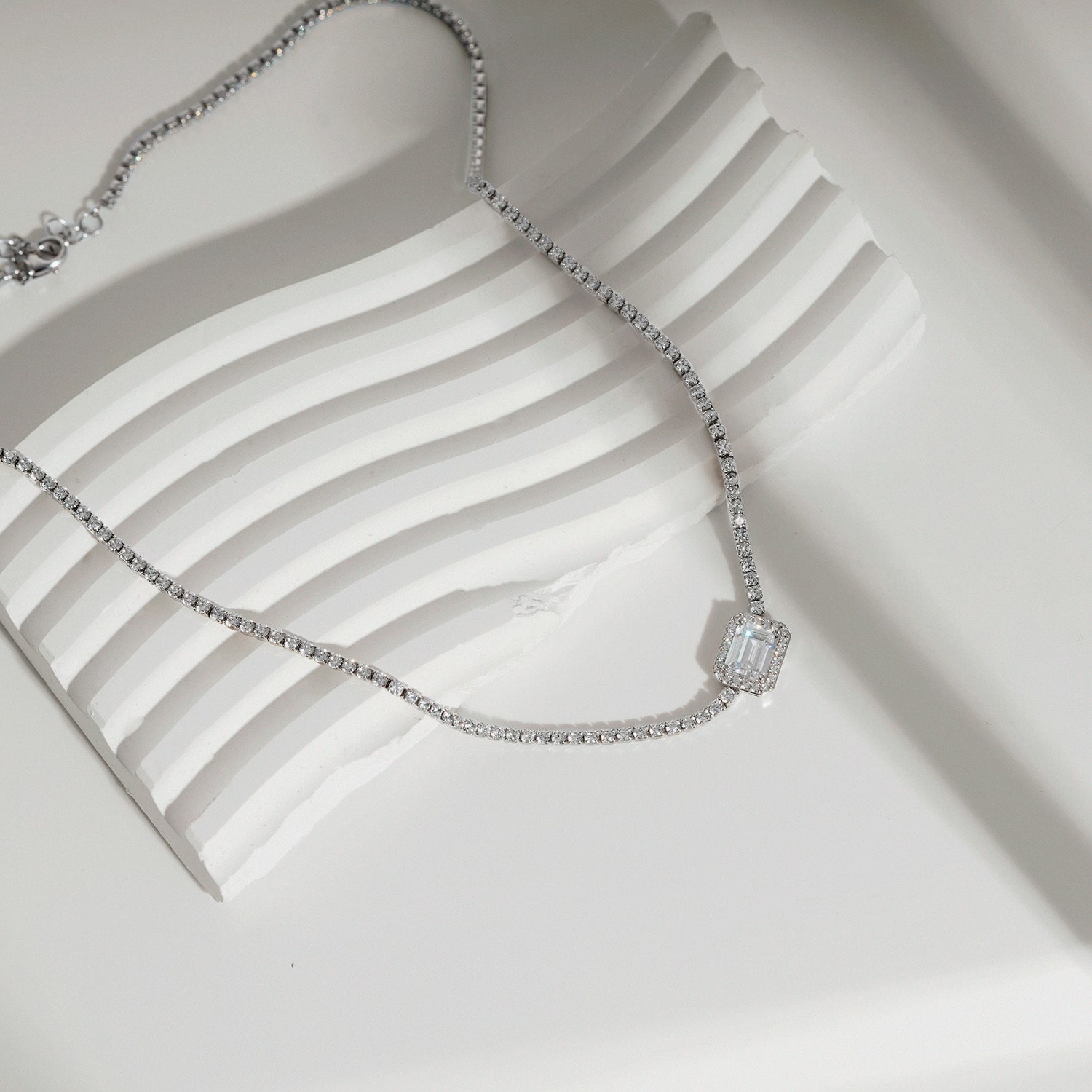Diamonart Womens Cubic Zirconia Sterling Silver Inch Tennis Necklace