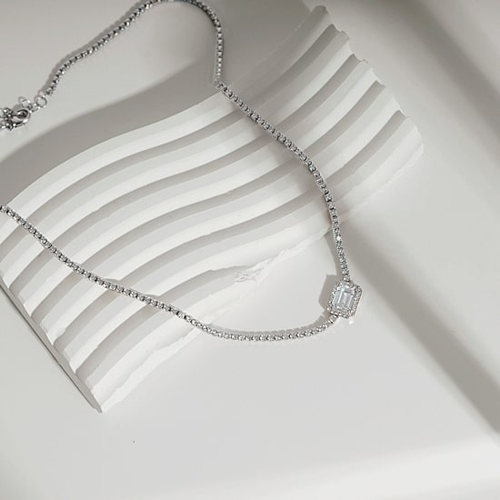 Diamonart Womens White Cubic Zirconia Sterling Silver 16 Inch Tennis Necklace