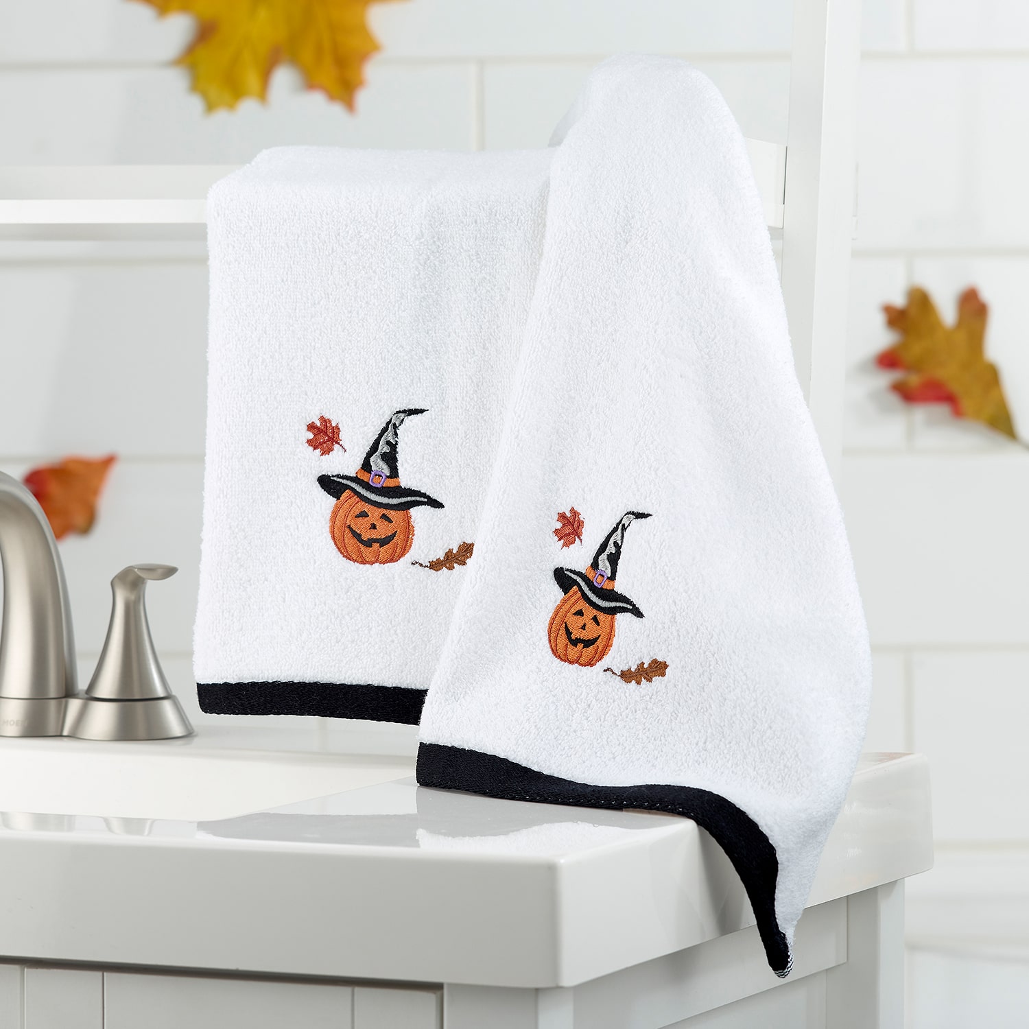 Avanti Pumpkin Patch 2 Pack Hand Towel