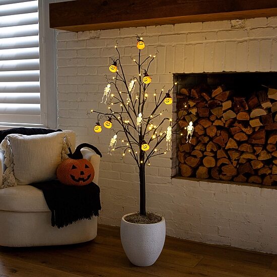 Nearly Natural 5ft Pre-Lit Halloween Pumpkins Lighted Indoor Artificial Tree