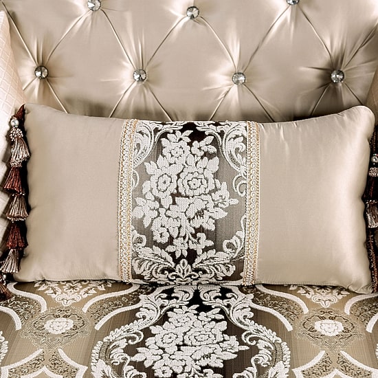 Furniture of America™ Dulupen Roll-Arm Sofa