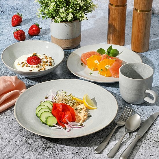 Gibson 16-pc. Stoneware Dinnerware Set