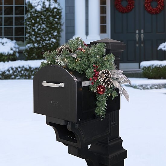 Northlight Ated Pine  Mailbox Pre-Lit Swag