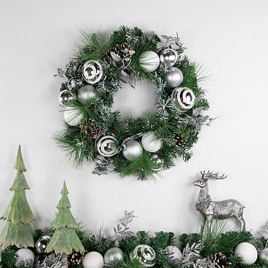 Northlight Pine Needle Pinecones And Ornaments Wreath
