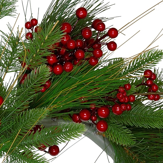 Northlight 24in Pine And Berry Unlit Wreath