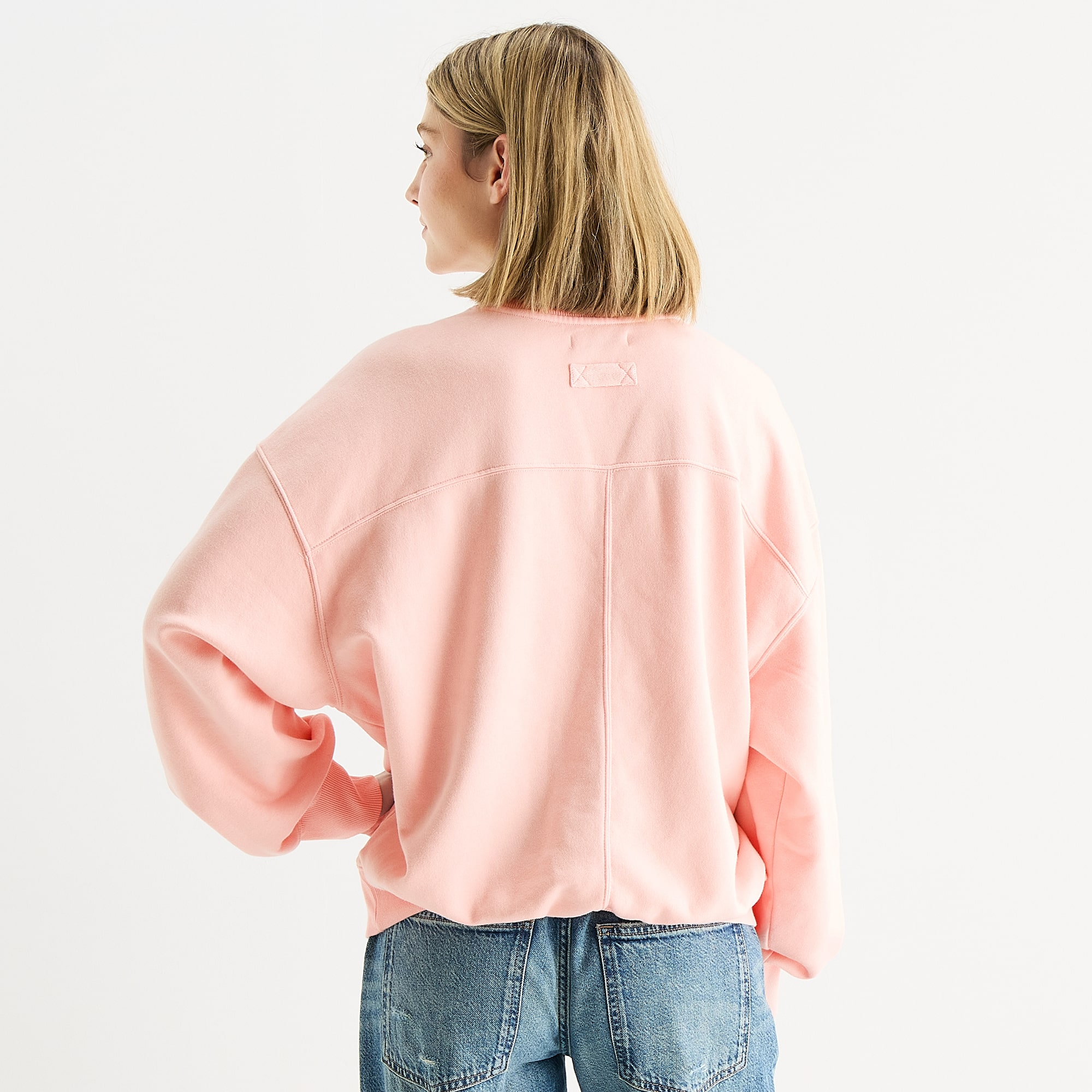 Arizona Womens Juniors Crew Neck Long Sleeve Sweatshirt