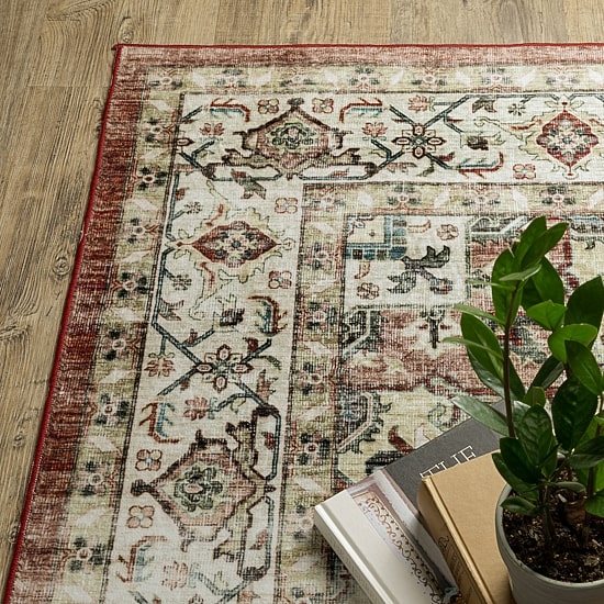 Covington Home Savannah Medallion Indoor Rectangular Accent Rug