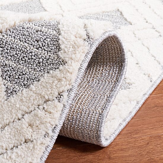 Martha Stewart Mia Geometric 4'X6' Indoor Rectangular Area Rug