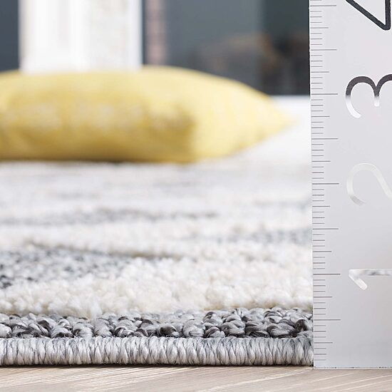 Martha Stewart Anne Bordered 5' X 8' Indoor Rectangular Area Rug