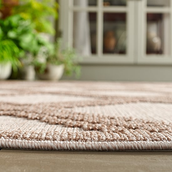 Martha Stewart Lora Geometric 6'7" X 6'7" Outdoor Round Area Rug