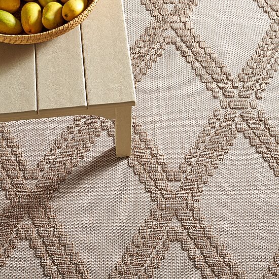 Martha Stewart Lora Geometric 6'7" X 6'7" Outdoor Round Area Rug