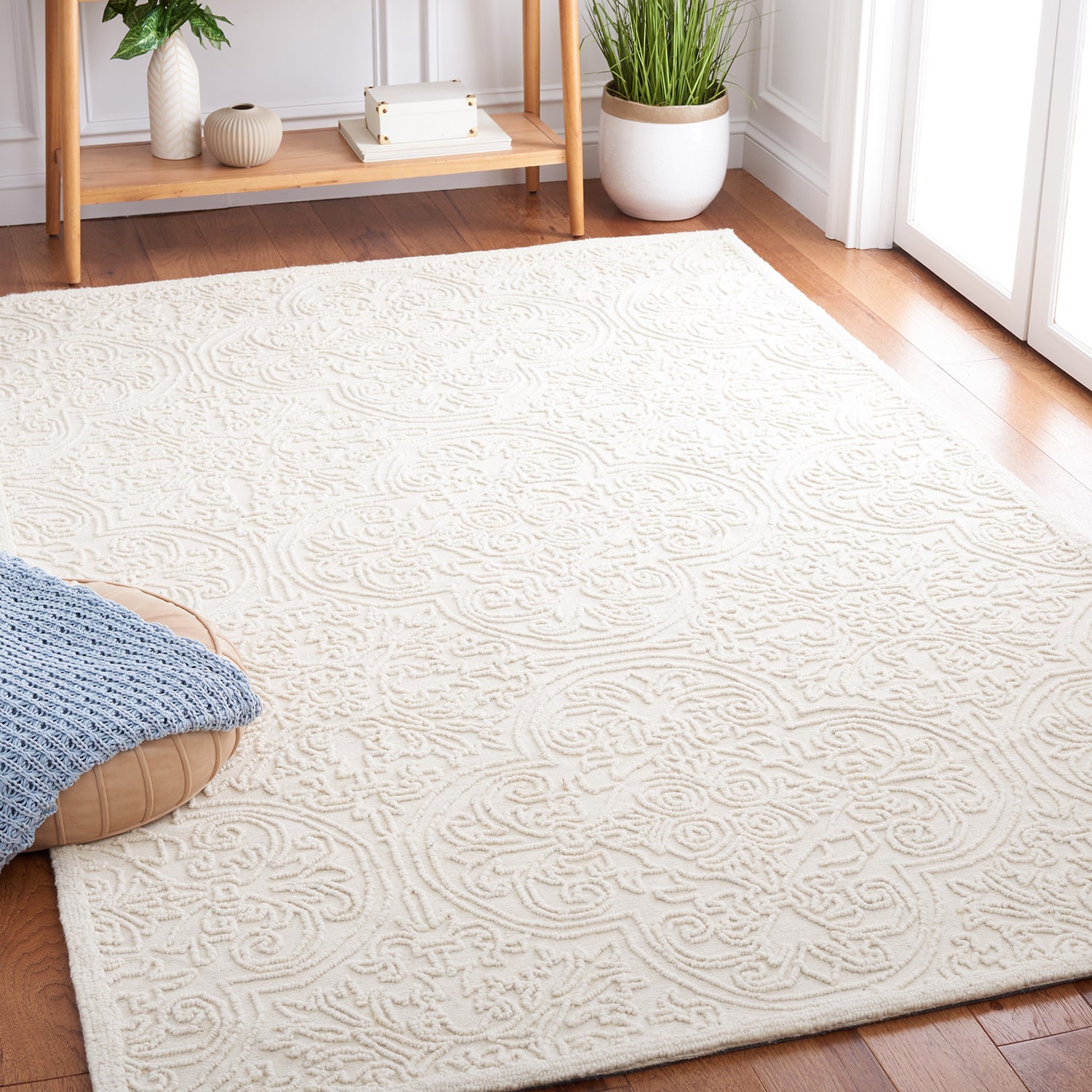 Martha Stewart Nora Medallion Hand Tufted Indoor Rectangular Area Rug
