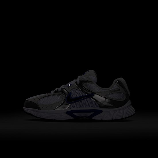 Nike V5 RNR Big Kid Girls Sneakers