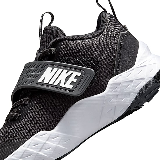 Nike Team Hustle D 12 Little Kid Unisex Basketball Shoes