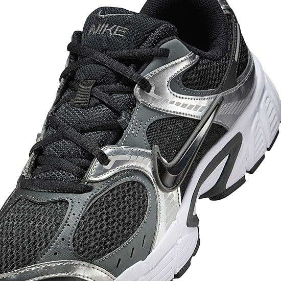 Nike V5 RNR Mens Sneakers