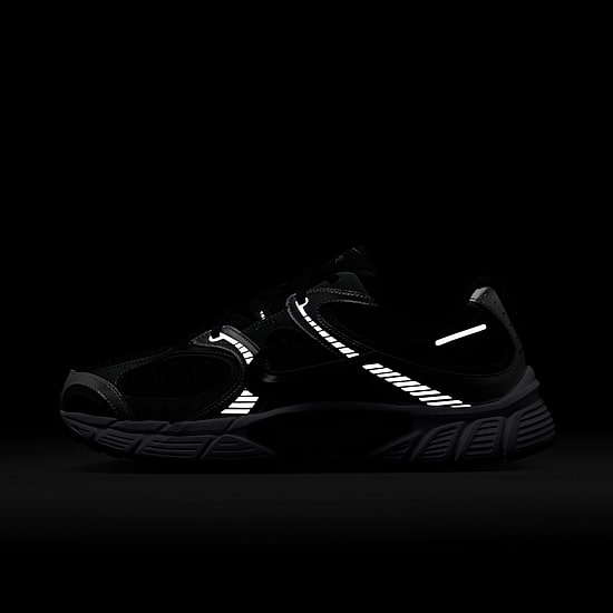 Nike V5 RNR Mens Sneakers