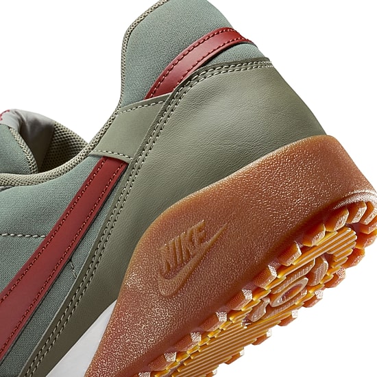 Nike Terra Manta Mens Sneakers