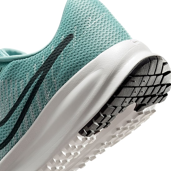 Nike Run Defy Mens Running Shoes