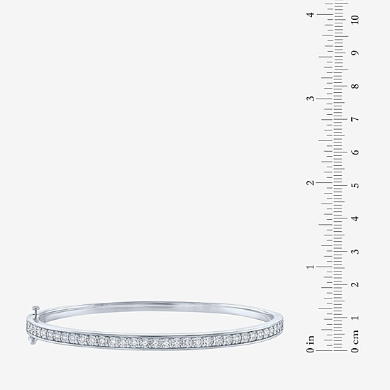 (G-H / SI2-I1) 1/4 CT. T.W. Lab Grown White Diamond Sterling Silver or 14K Gold Over Silver Bangle Bracelet