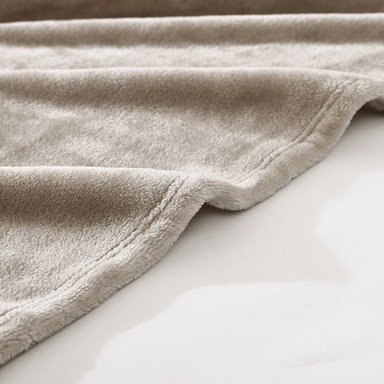 Poppy & Fritz Solid Ultra Soft Blanket