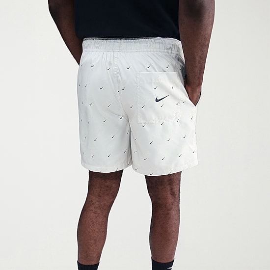 Nike Mens 9" Mid Rise Workout Shorts
