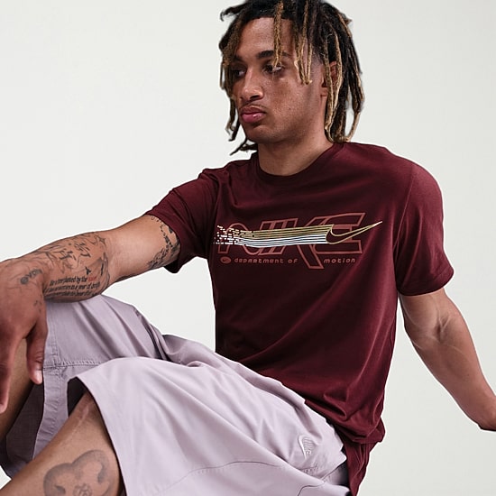 Nike Just Do It Mens Crew Neck Short Sleeve Regular Fit Graphic T-Shirt