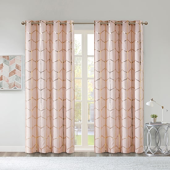 Intelligent Design Khloe Metallic Geometric Printed Grommet Top Energy Saving 100% Blackout Single Curtain Panel