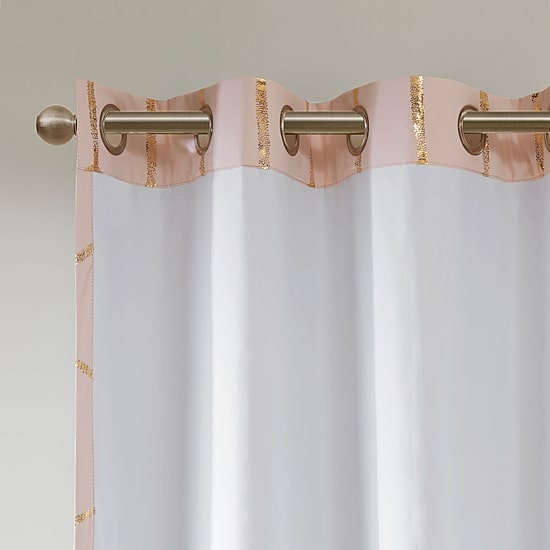 Intelligent Design Khloe Metallic Geometric Printed Grommet Top Energy Saving 100% Blackout Single Curtain Panel