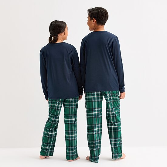 North Pole Trading Co. Sleigh Bells Ring Little & Big Kid Unisex Crew Neck Long Sleeve 2-pc. Matching Family Pajama Set