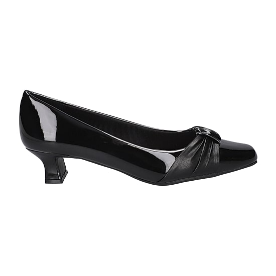 Easy Street Waive Womens Square Closed Toe Kitten Heel Pumps